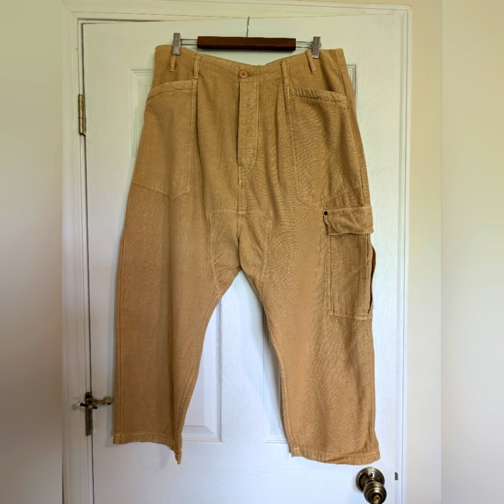 Free People Tan Cropped Cargo Pants Bay to Breakers in Iced Coffee